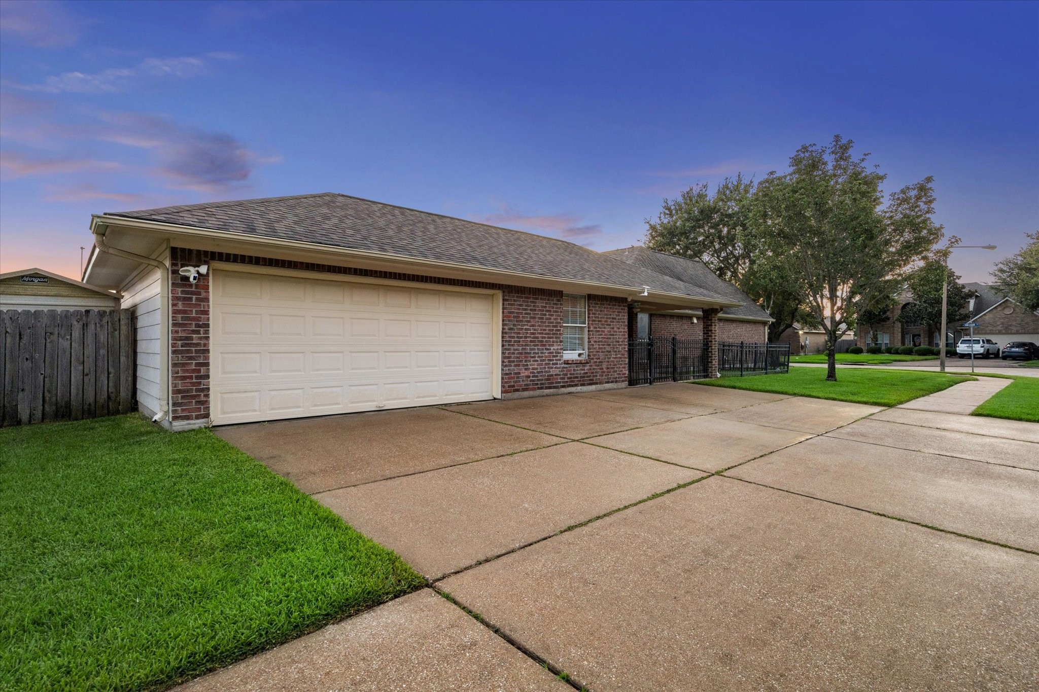 2450 Sullivan Lane Dickinson, TX 77539 - Photo 18 of 18