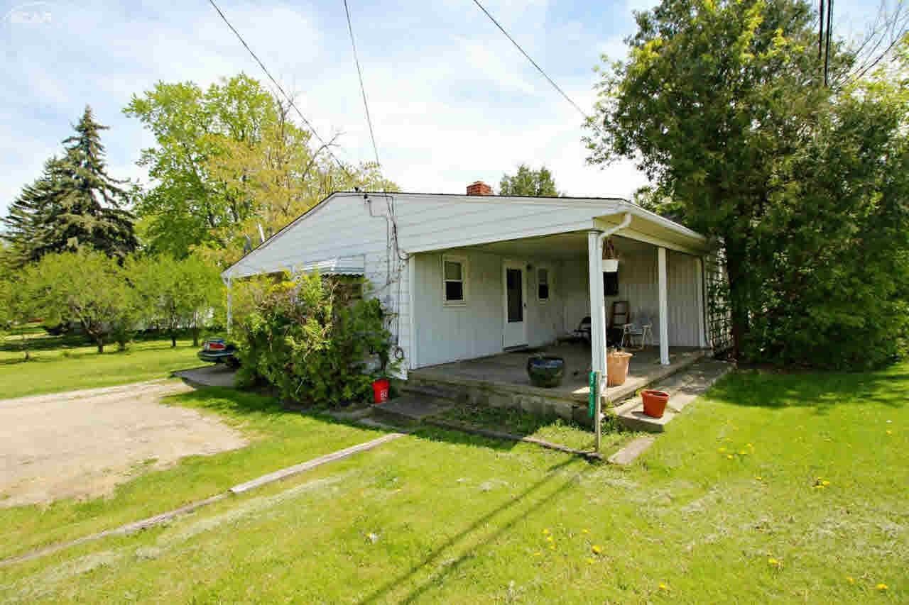 3011 South Dye Road Flint, MI 48507 - Photo 1 of 5