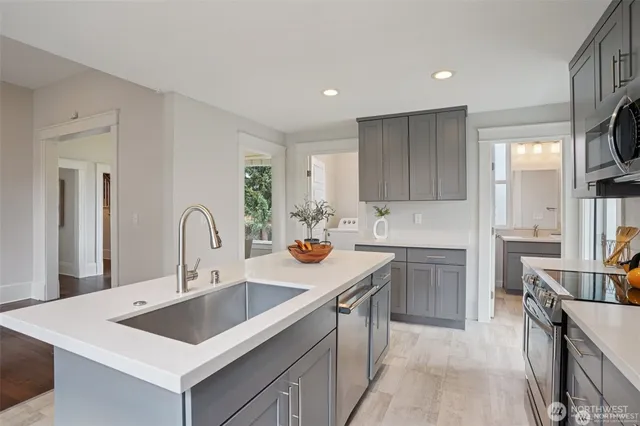 $522,450 | 1927 South L Street, Tacoma, WA 98405