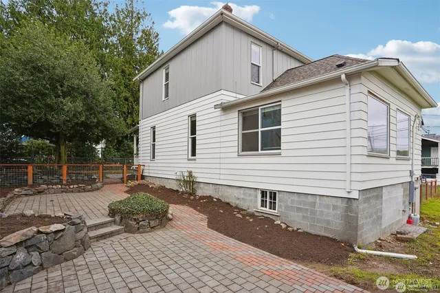 $522,450 | 1927 South L Street, Tacoma, WA 98405