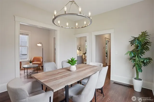 $522,450 | 1927 South L Street, Tacoma, WA 98405