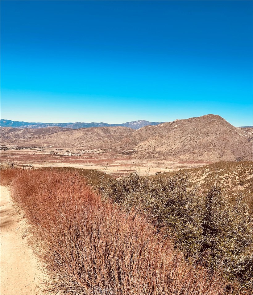 37551 Pisgah Peak Road Yucaipa, CA 92399 - Photo 4 of 10 a view of ocean