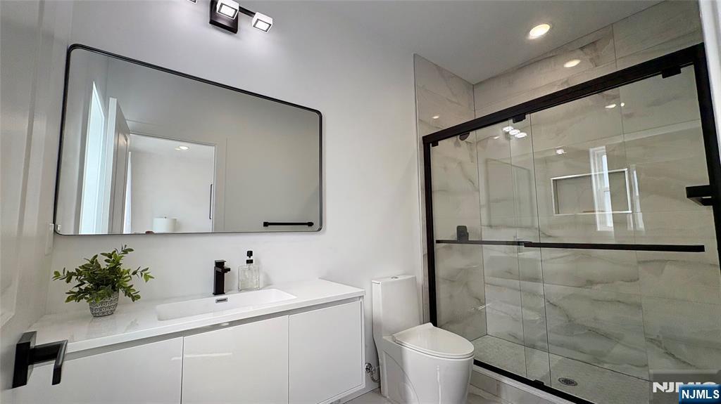 367 Devon Street, Unit 2 Kearny, NJ 07032 - Photo 17 of 30