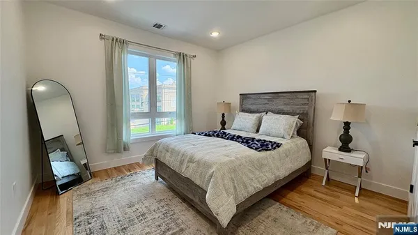 $4,750 | 367 Devon Street, Unit 2, Kearny, NJ 07032