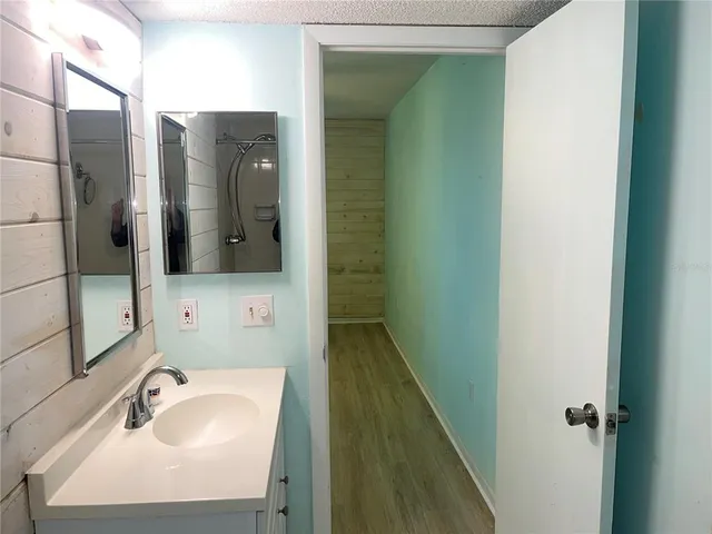 $1,800 | 871 New York Avenue, Unit 104, Dunedin, FL 34698