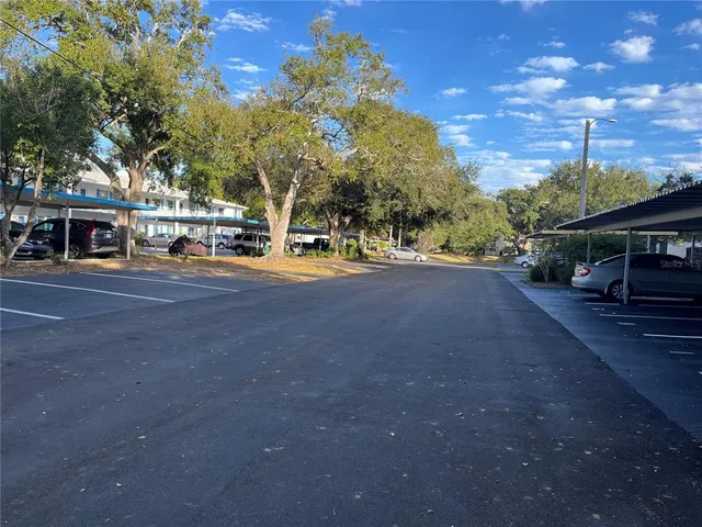 $1,800 | 871 New York Avenue, Unit 104, Dunedin, FL 34698