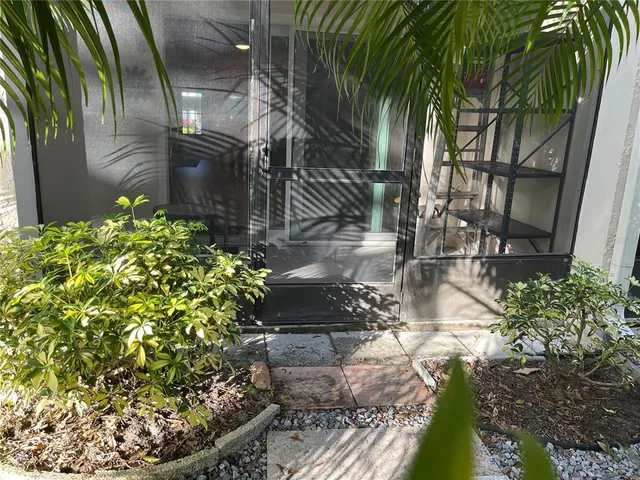 $1,800 | 871 New York Avenue, Unit 104, Dunedin, FL 34698