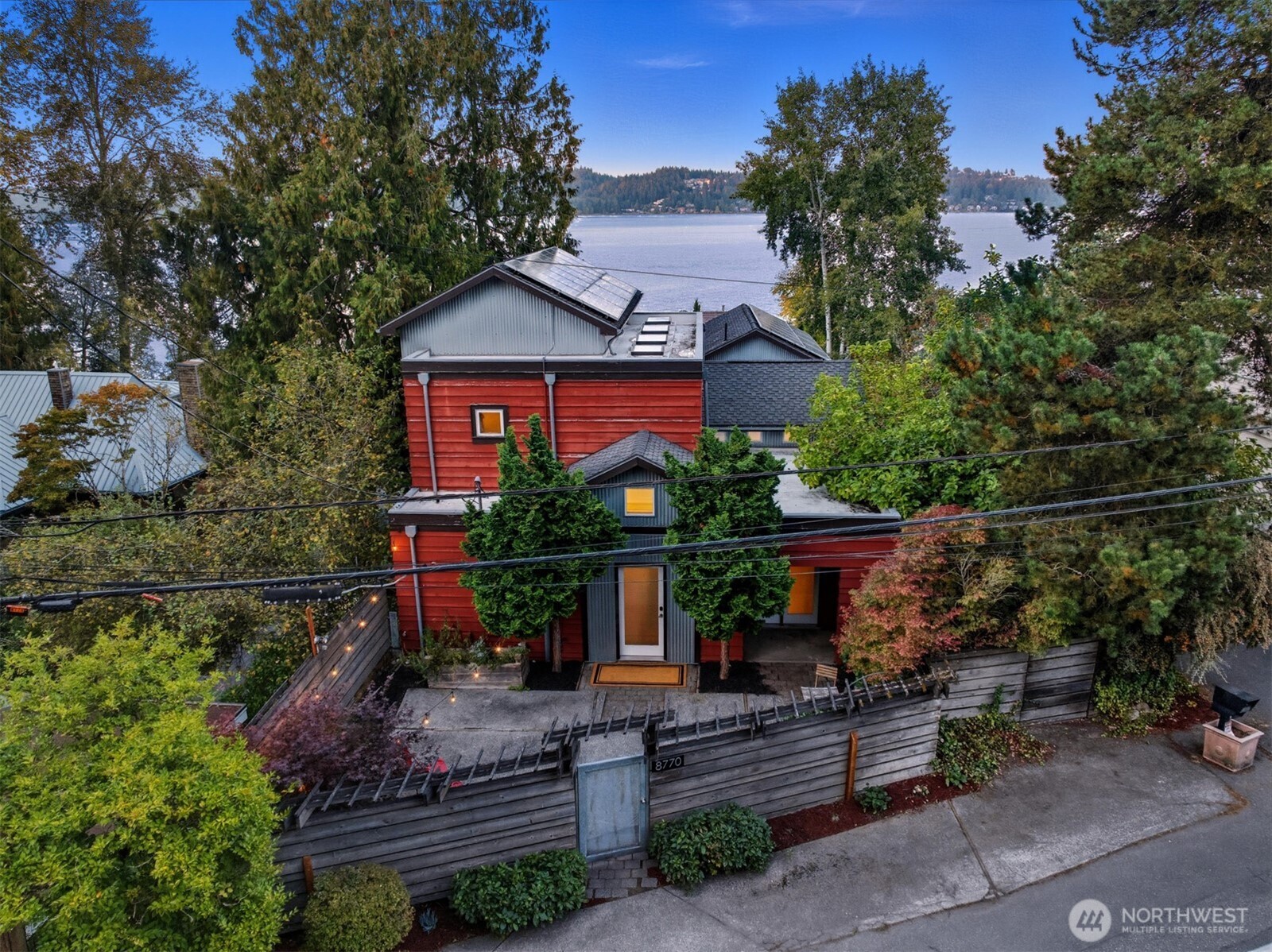 8770 Sand Point Way Northeast Seattle, WA 98115 - Photo 35 of 40