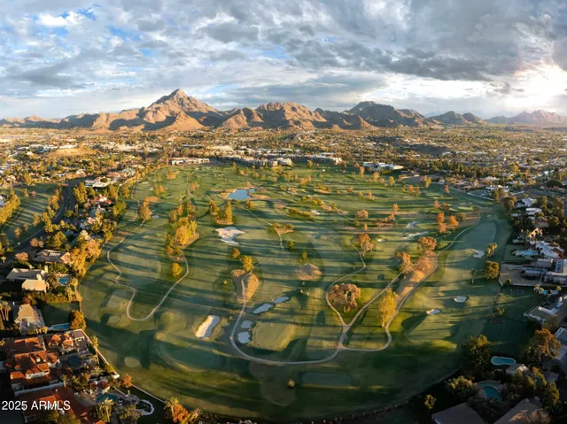 $1,350,000 | 8 Biltmore Estate, Unit 116, Phoenix, AZ 85016