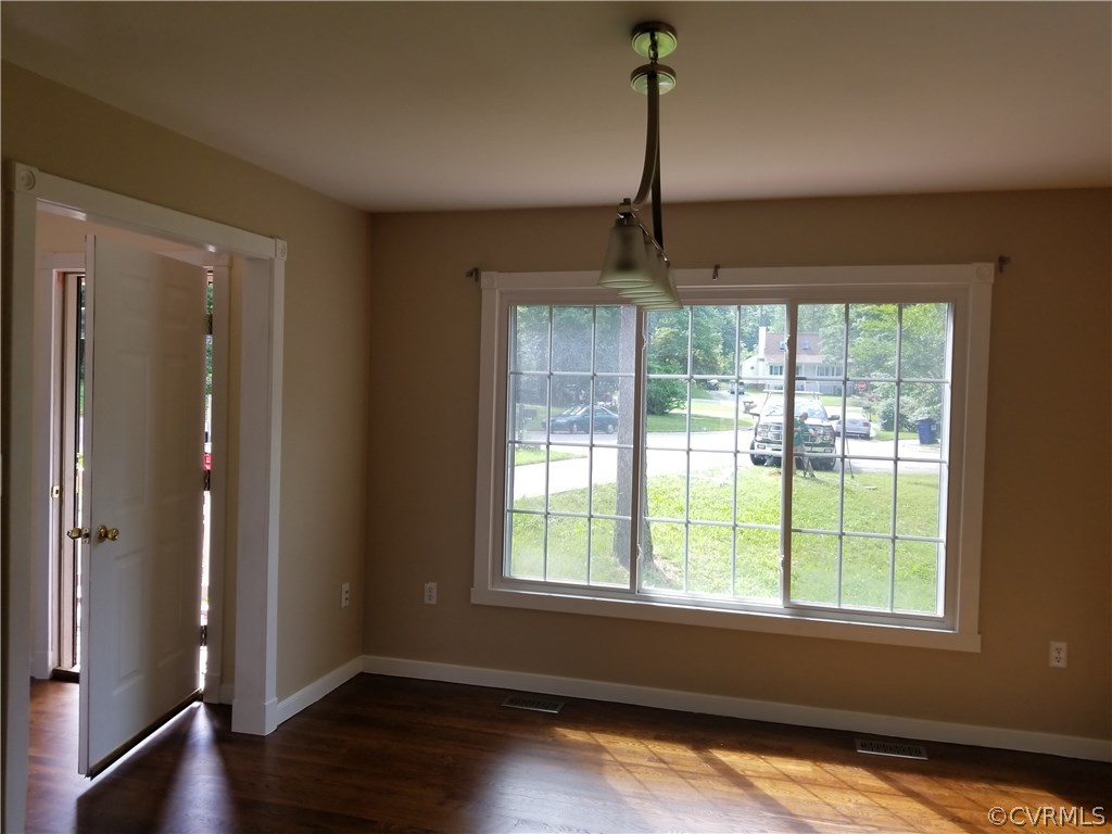 13414 Genuine Risk Court Midlothian, VA 23112 - Photo 6 of 35 Gallery Image 6