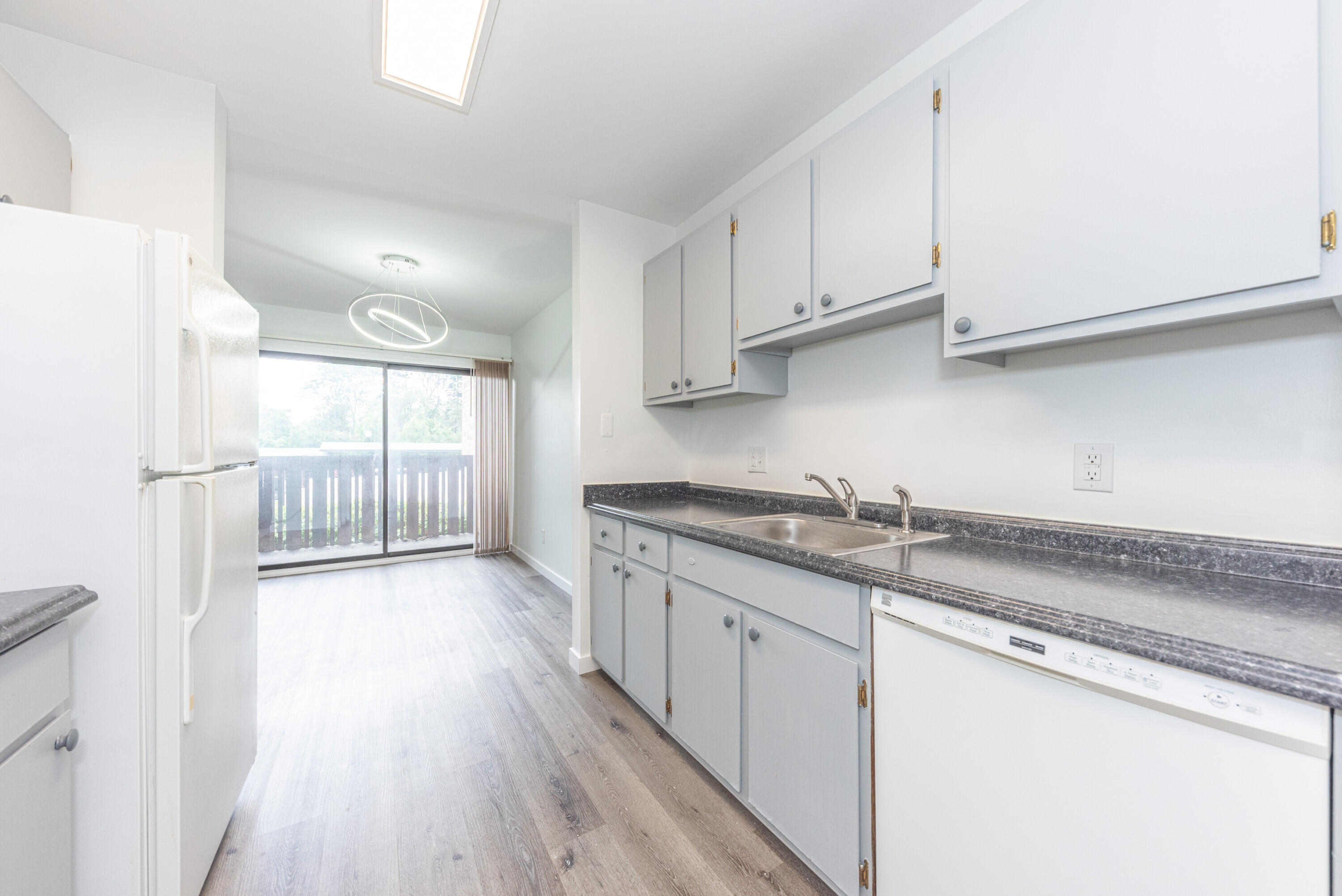 1235 South Maple Road, Unit 202 Ann Arbor, MI 48103 - Photo 17 of 41 016_8