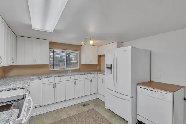 $299,000 | 365 North Pine Street, Spangle, WA 99031