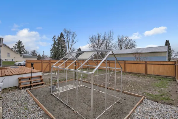 $299,000 | 365 North Pine Street, Spangle, WA 99031