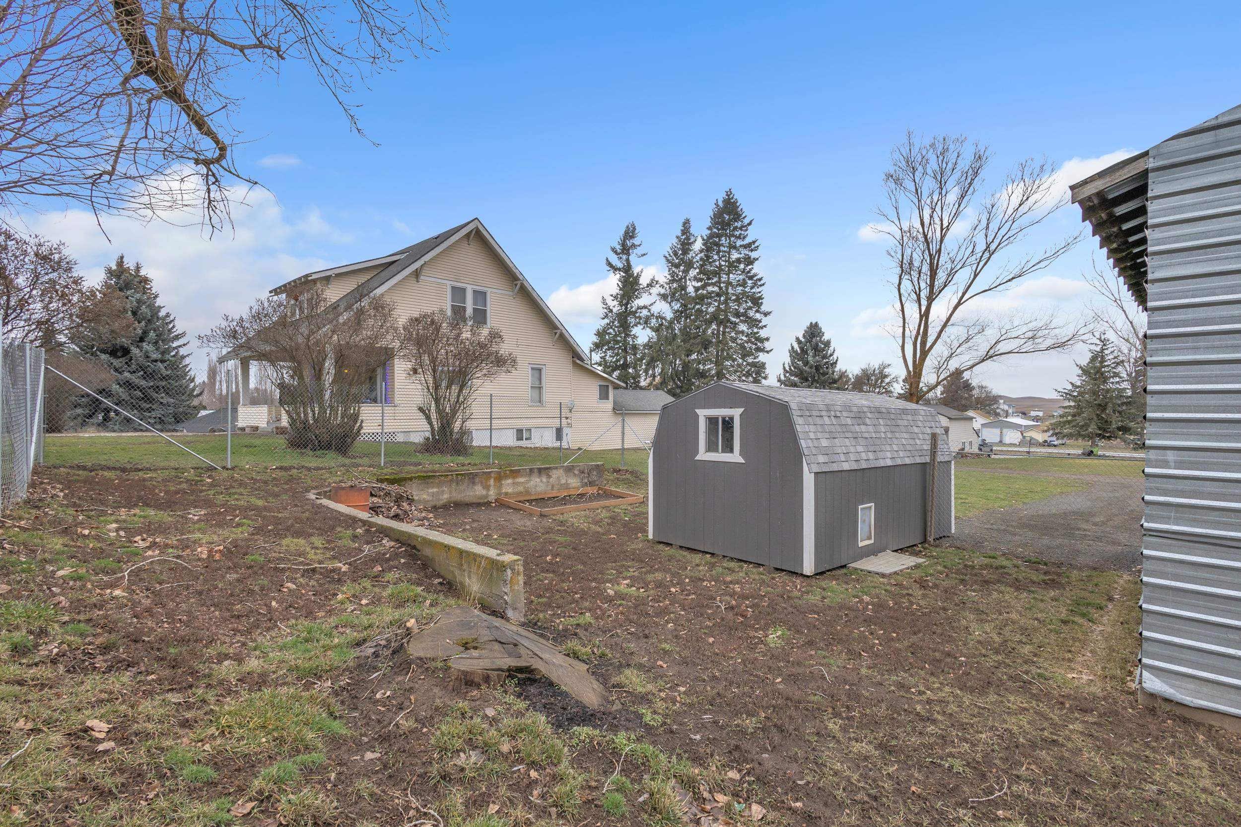 365 North Pine Street Spangle, WA 99031 - Photo 37 of 44