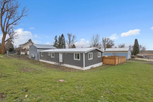 $299,000 | 365 North Pine Street, Spangle, WA 99031