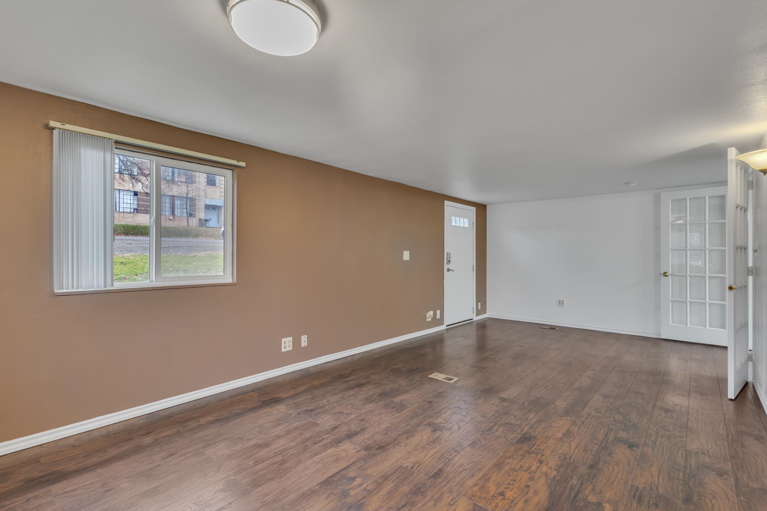 365 North Pine Street Spangle, WA 99031 - Photo 4 of 44