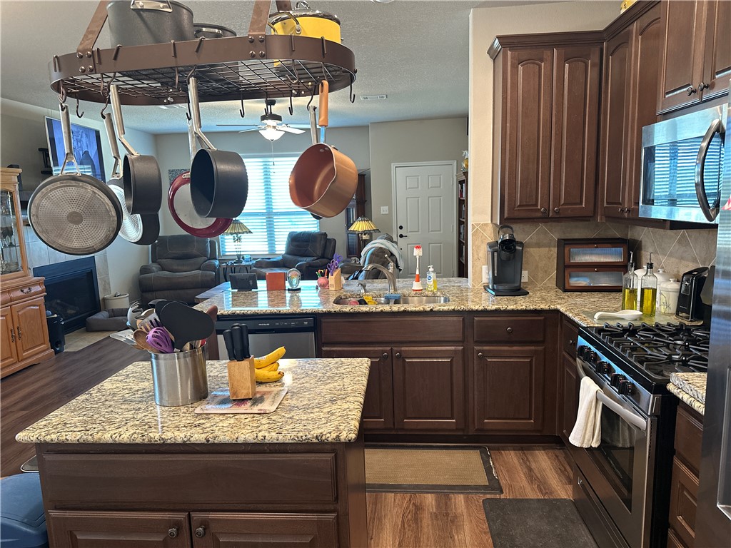 7160 Pr 42127 Road Evant, TX 76525 - Photo 14 of 29