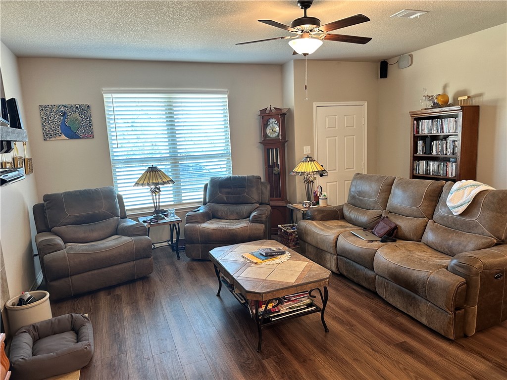 7160 Pr 42127 Road Evant, TX 76525 - Photo 17 of 29