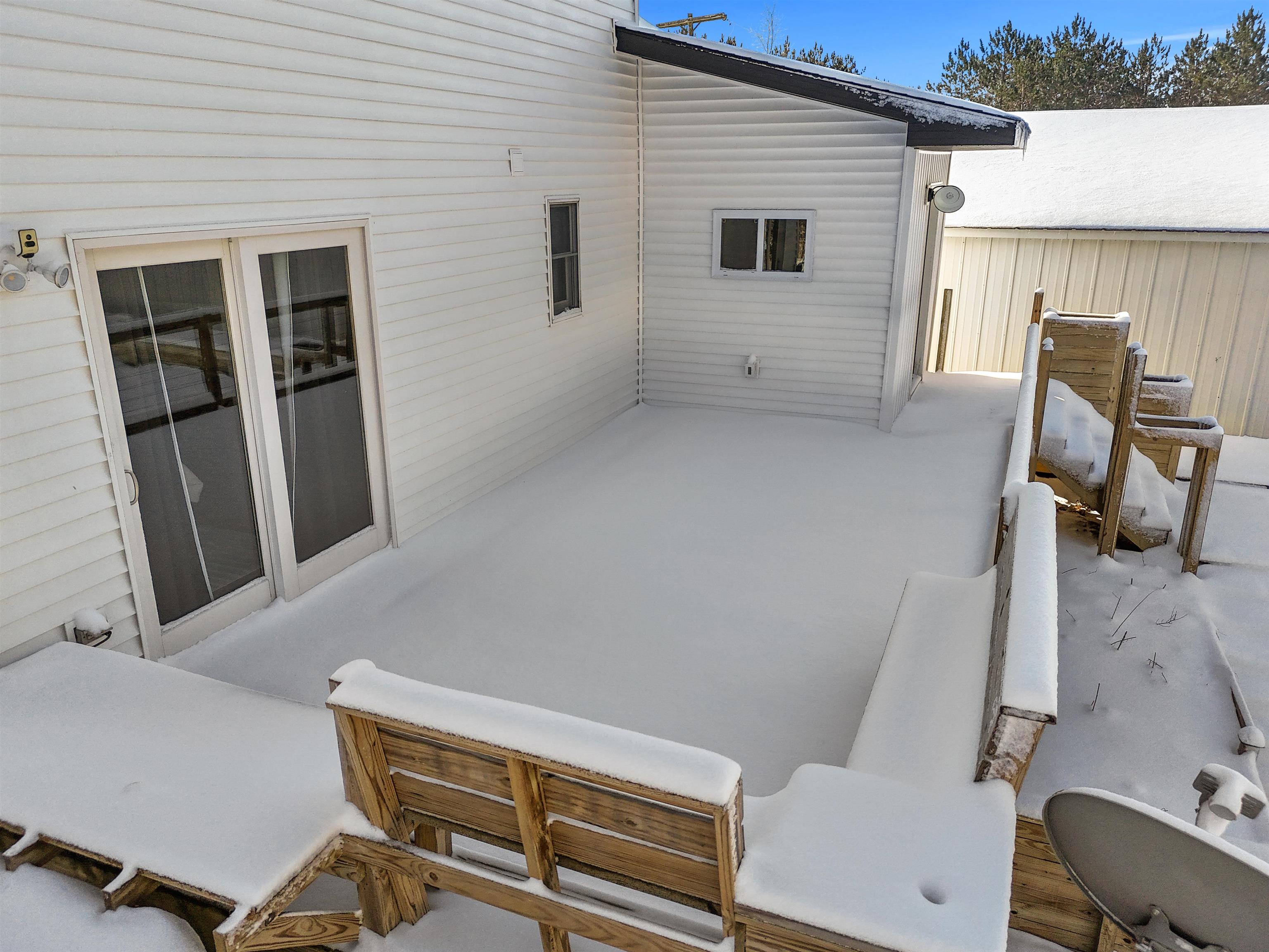 20 South 35 Road Cadillac, MI 49601 - Photo 7 of 47