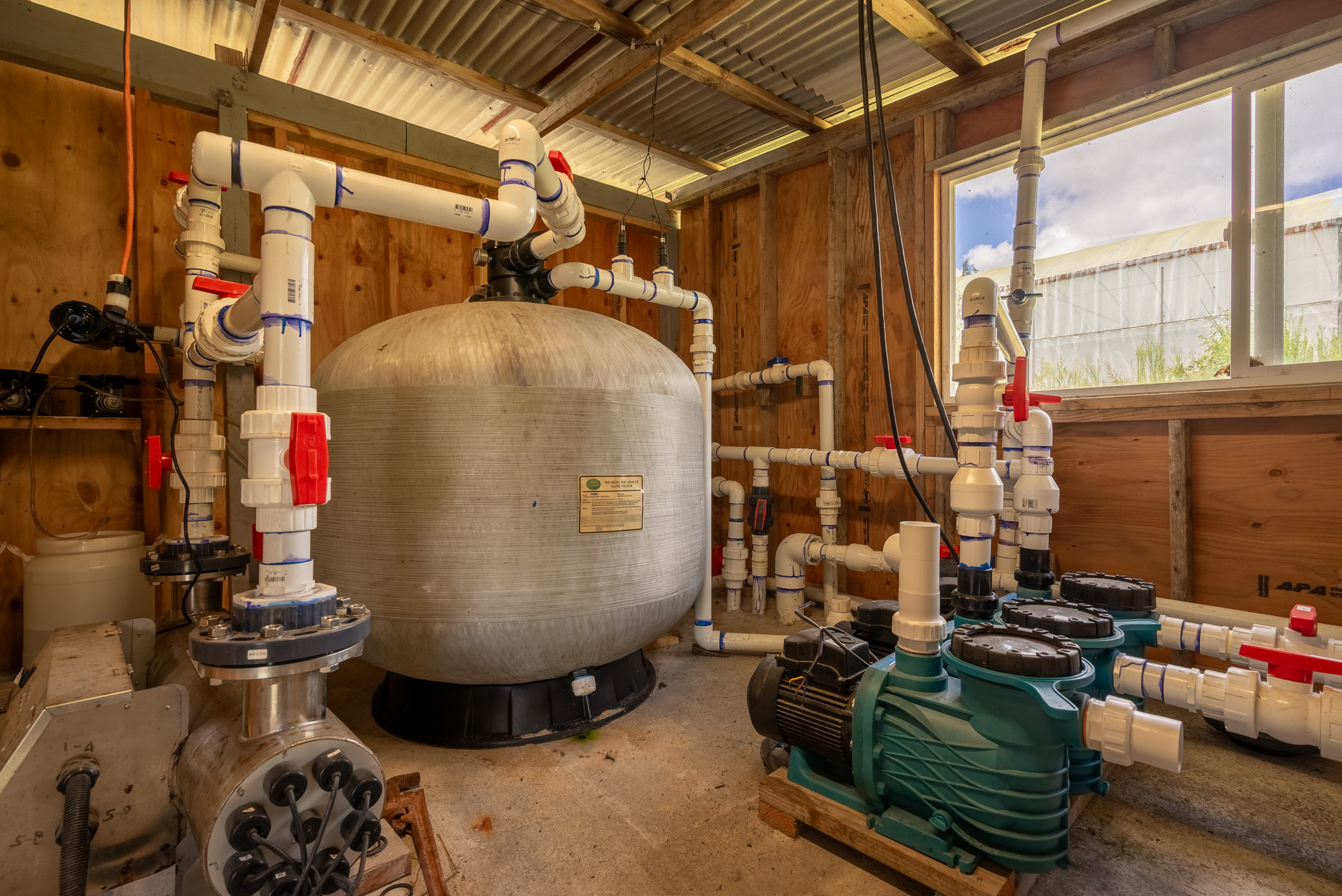 18-3840 South Lauko Road Mountain View, HI 96771 - Photo 8 of 30 a room with gym equipment