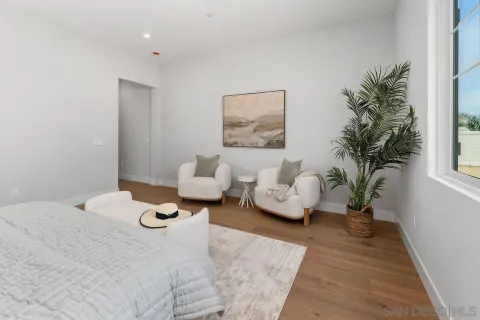 $2,525,000 | 1720 California Street, Oceanside, CA 92054