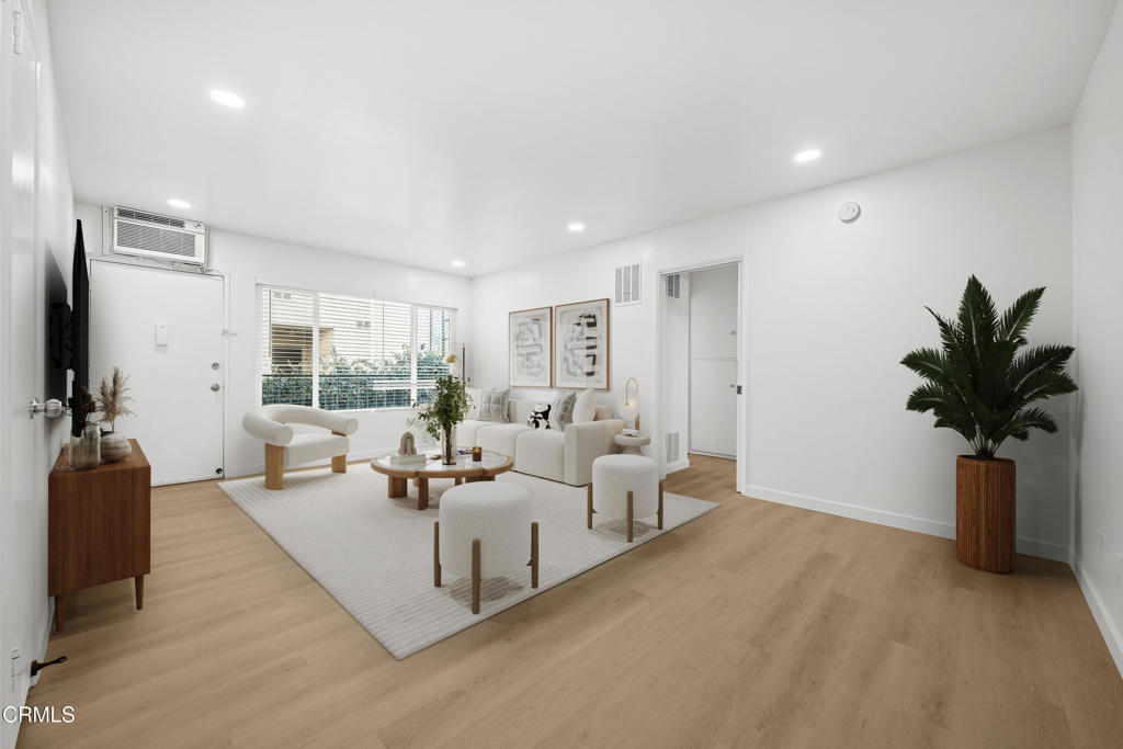 121 South Chester Avenue, Unit 6 Pasadena, CA 91106 - Photo 9 of 24 DSC_0621_final