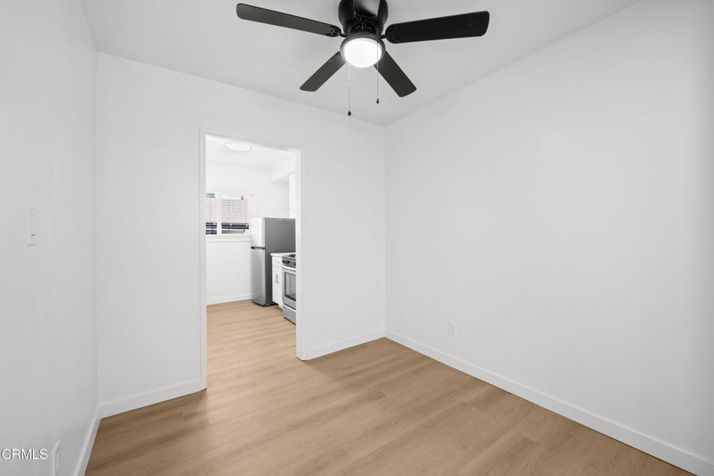 121 South Chester Avenue, Unit 6 Pasadena, CA 91106 - Photo 10 of 24 DSC_0623