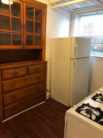 $950 | 3400 North Nagle Avenue, Unit 1N, Chicago, IL 60634