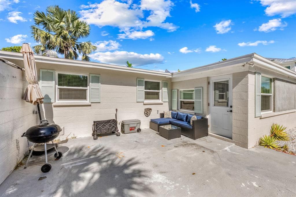 578 Companion Way Longboat Key, FL 34228 - Photo 16 of 70