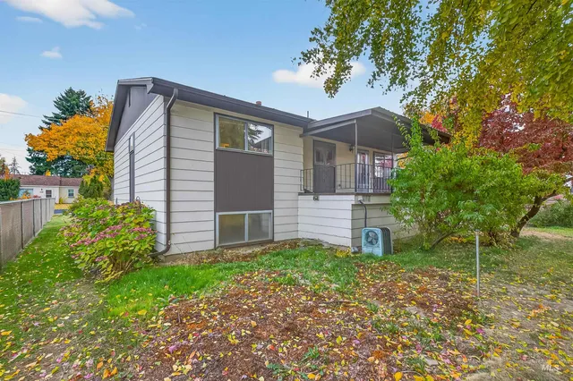 $410,000 | 3218 9th Street, Lewiston, ID 83501