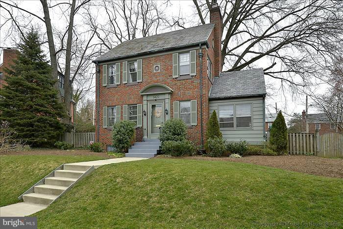 9423 Thornhill Road Silver Spring, MD 20901 - Photo 19 of 30 a front view of a house with garden