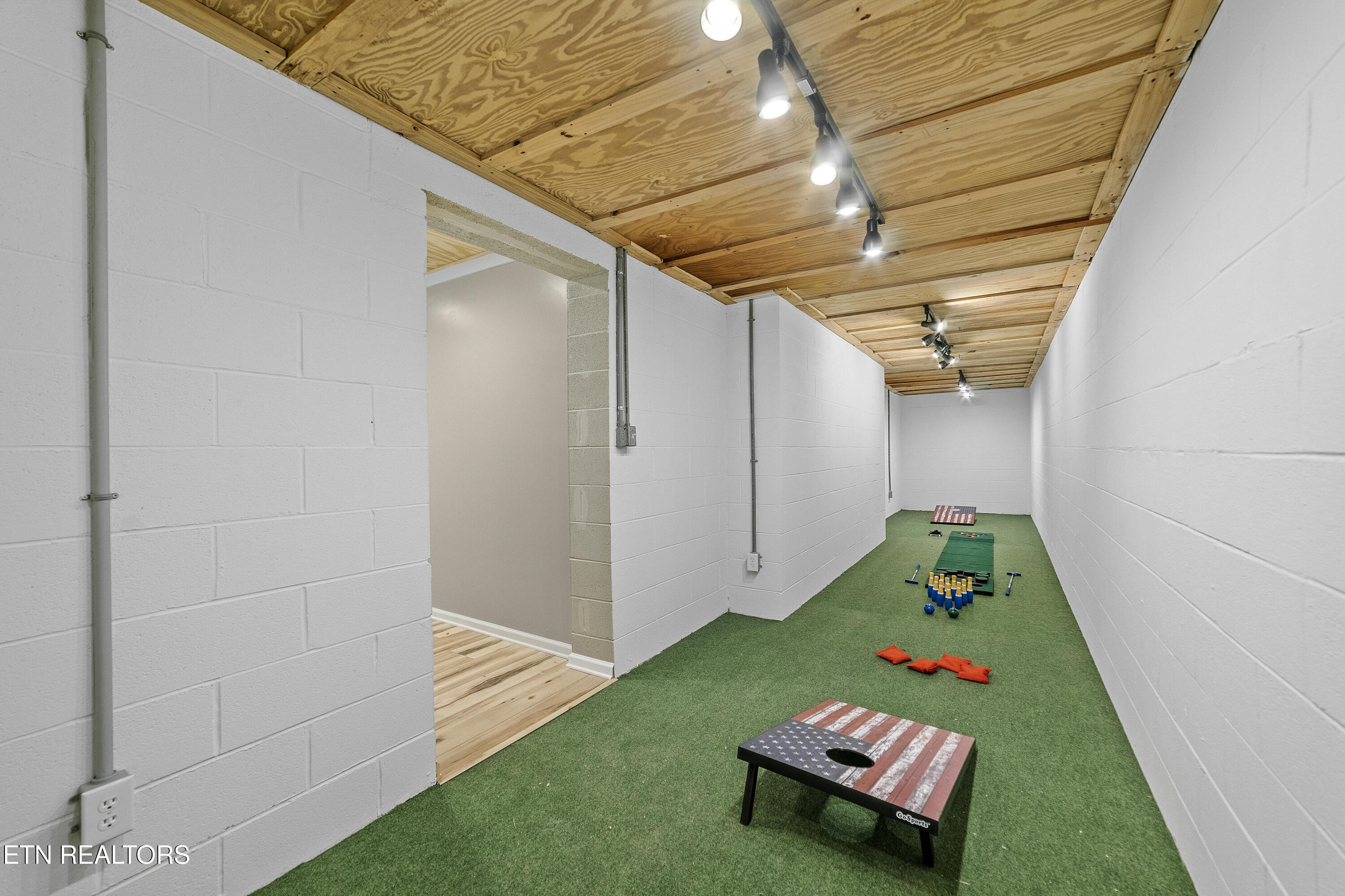 2673 South Clear Fork Road Sevierville, TN 37862 - Photo 43 of 44 54