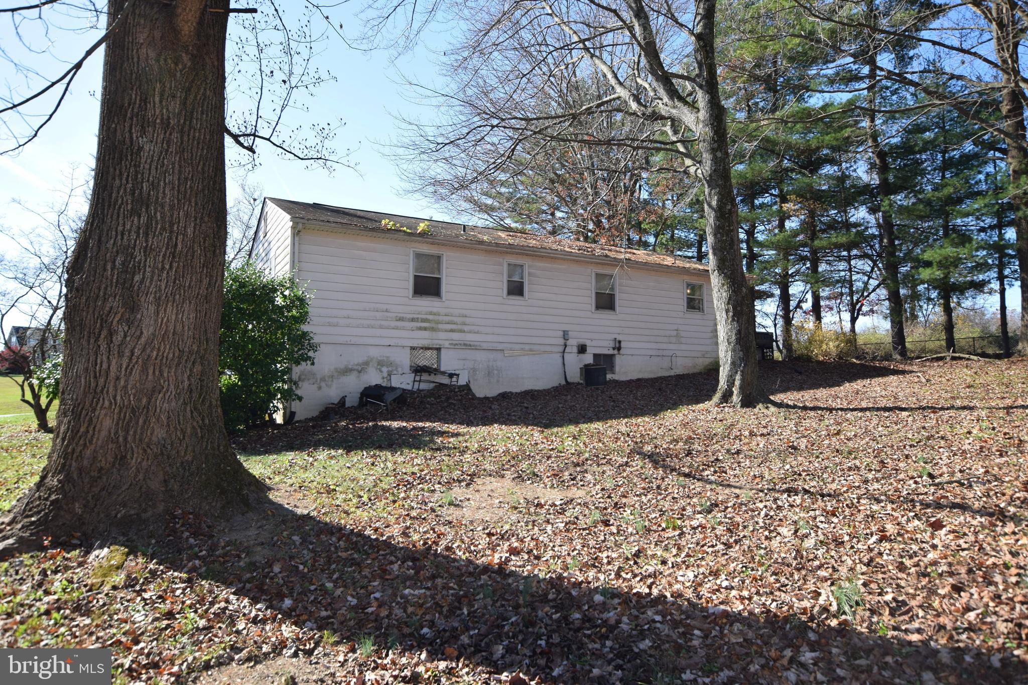6516 Davis Road Mount Airy, MD 21771 - Photo 3 of 3 Exterior Rear