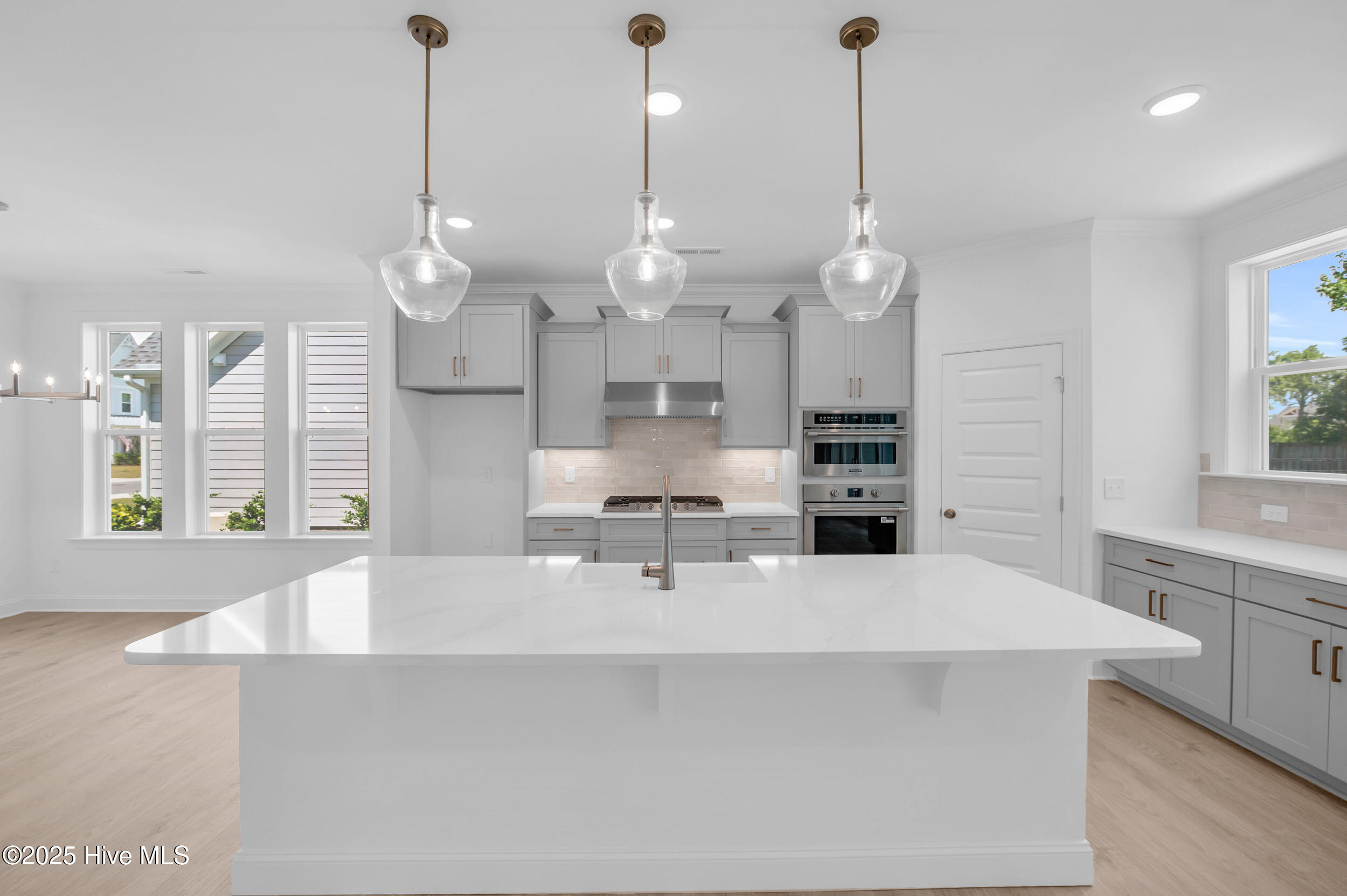 568 Sailor Sky Way, Unit 394 Hampstead, NC 28443 - Photo 5 of 36 similar home