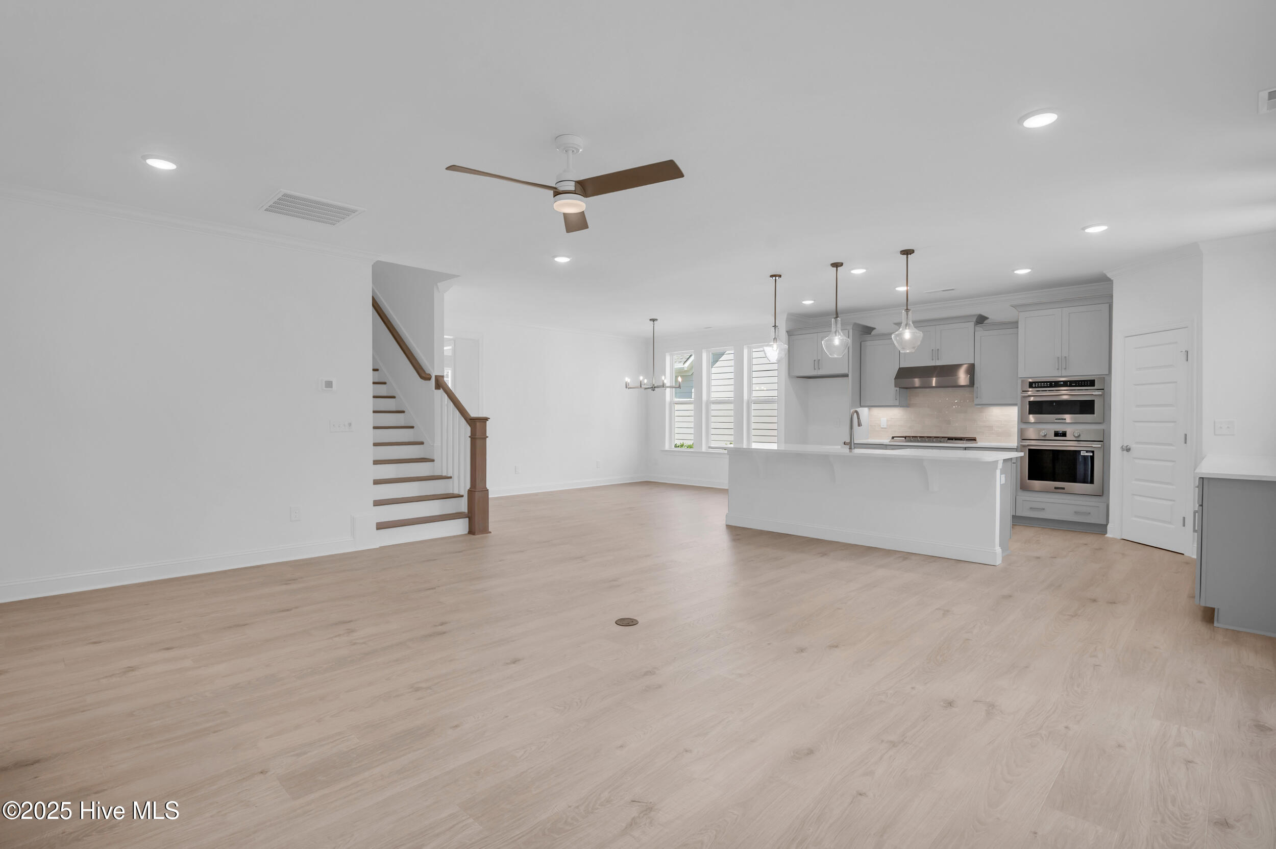 568 Sailor Sky Way, Unit 394 Hampstead, NC 28443 - Photo 7 of 36 similar home