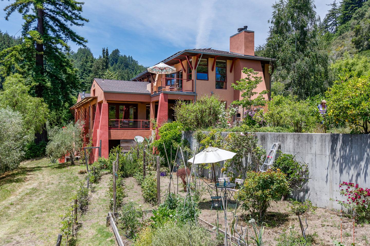 400 Light Springs Road Aptos, CA 95003 - Photo 7 of 50