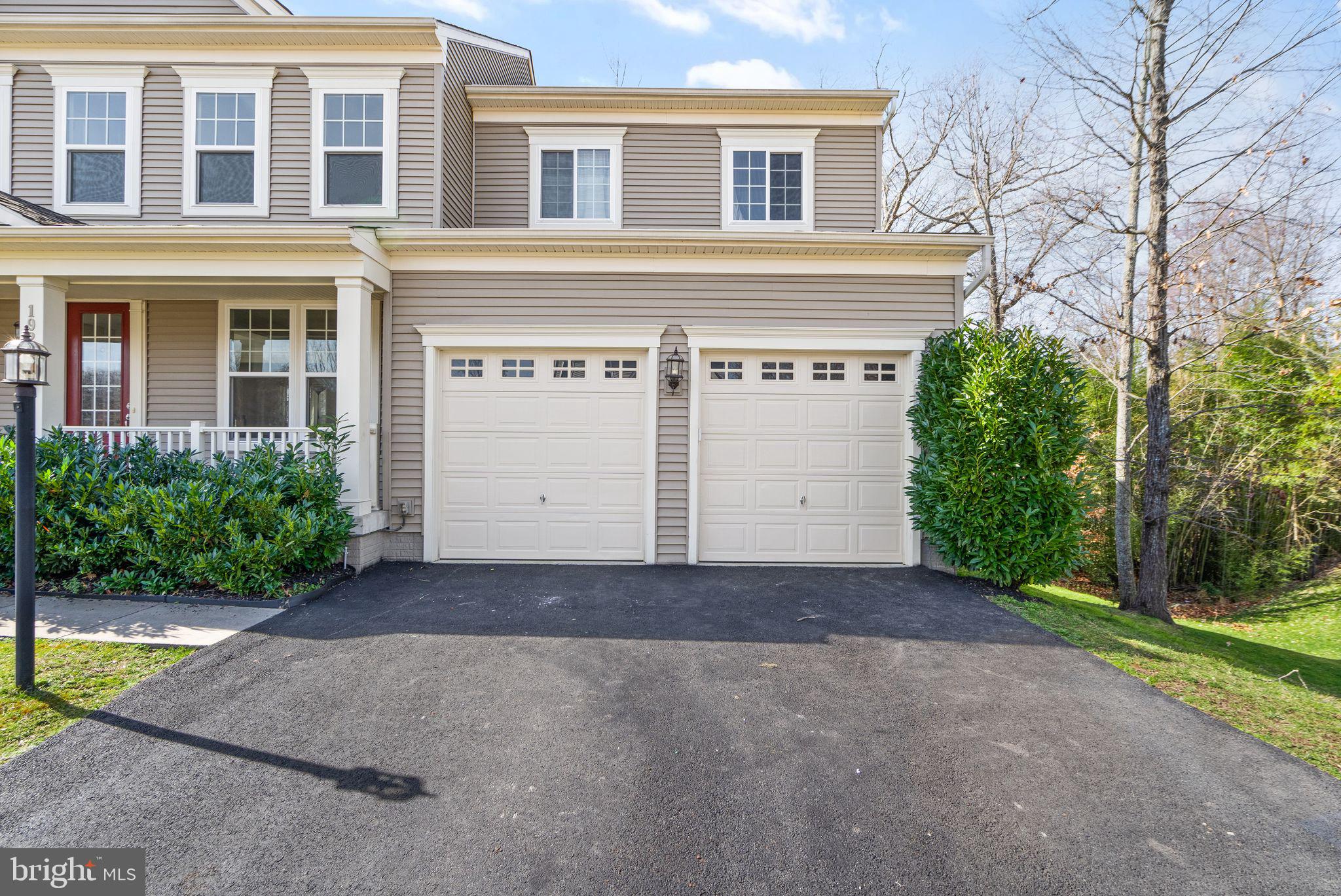 19202 Stoney Ridge Place Triangle, VA 22172 - Photo 6 of 67 Gallery Image 6