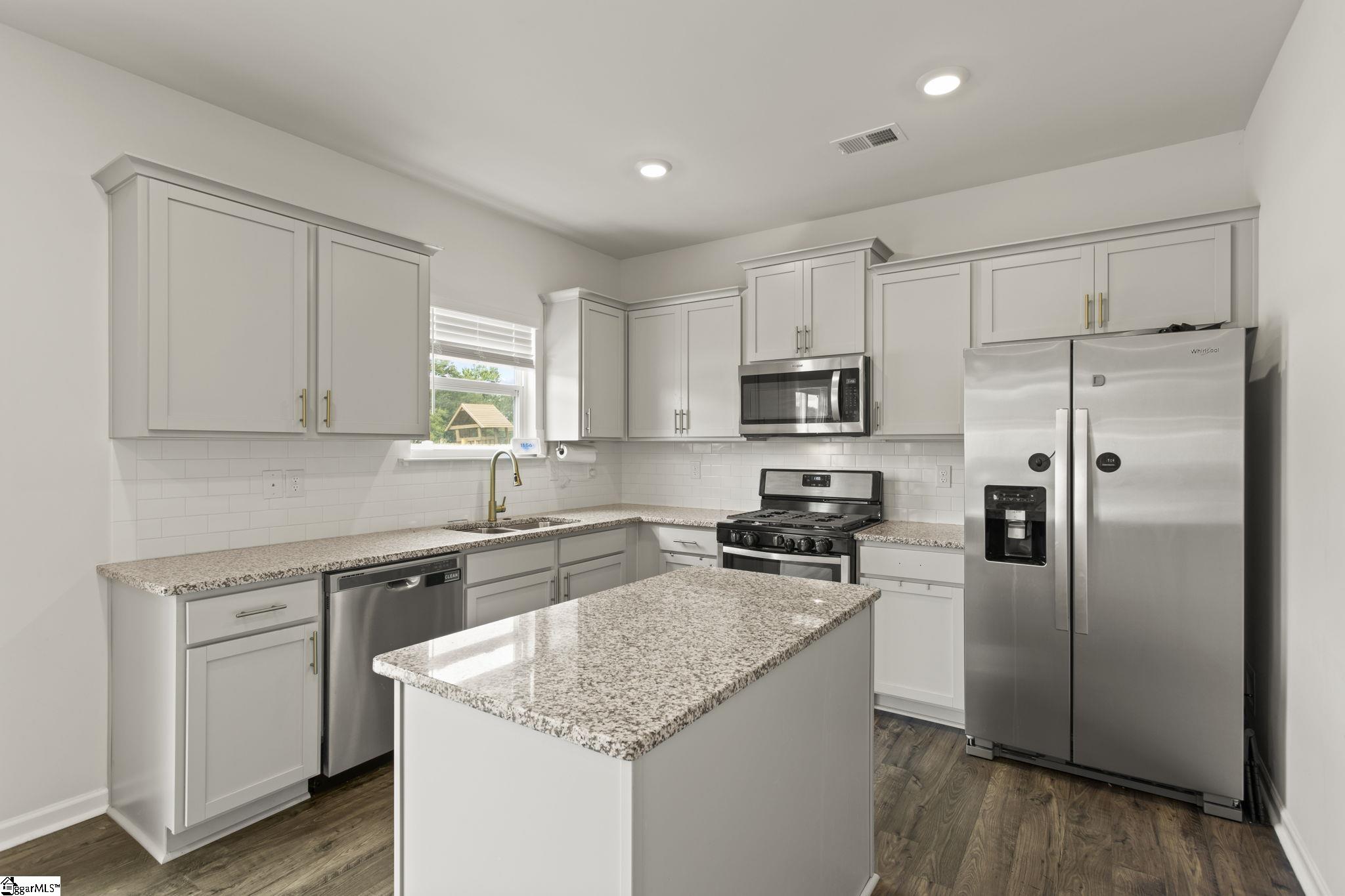 1046 Elmswell Lane Lyman, SC 29365 - Photo 11 of 27