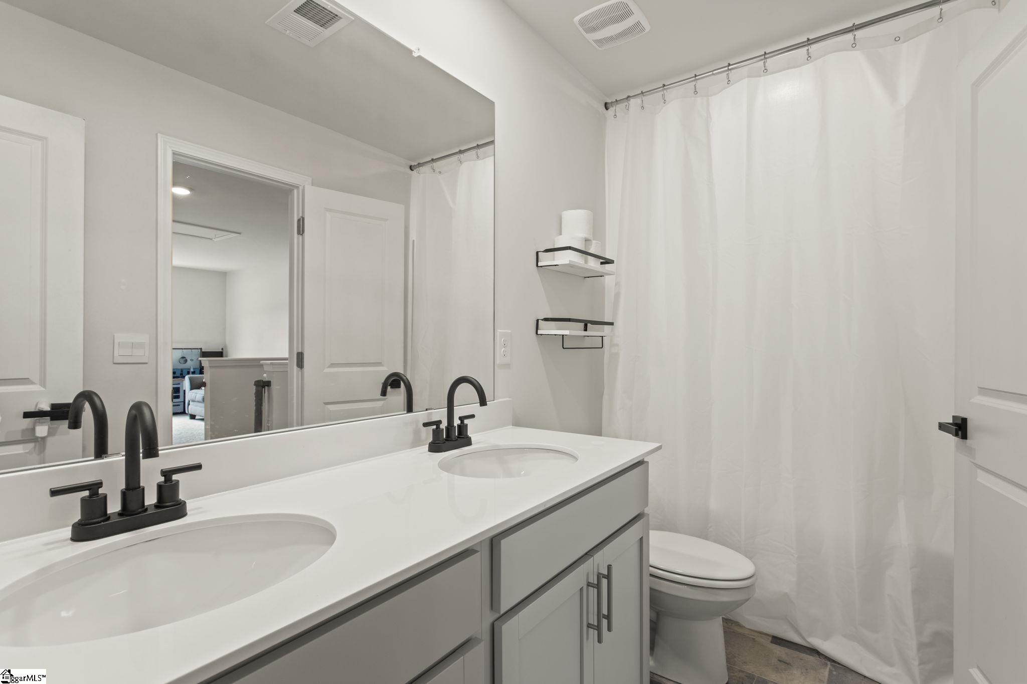 1046 Elmswell Lane Lyman, SC 29365 - Photo 20 of 27