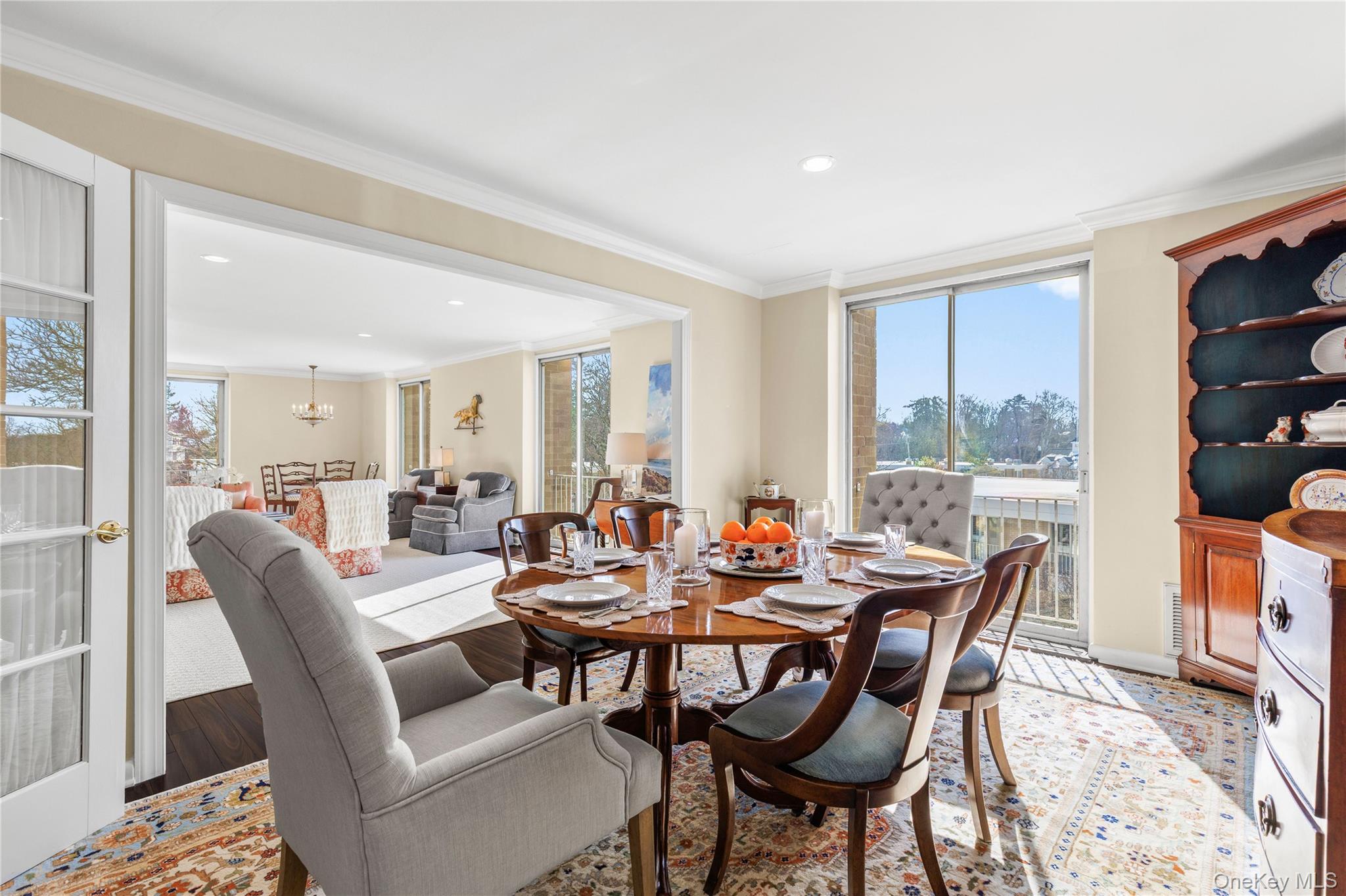 720 Milton Road, Unit SOUTH 3B Rye, NY 10580 - Photo 11 of 33 Open to the Dining Room...