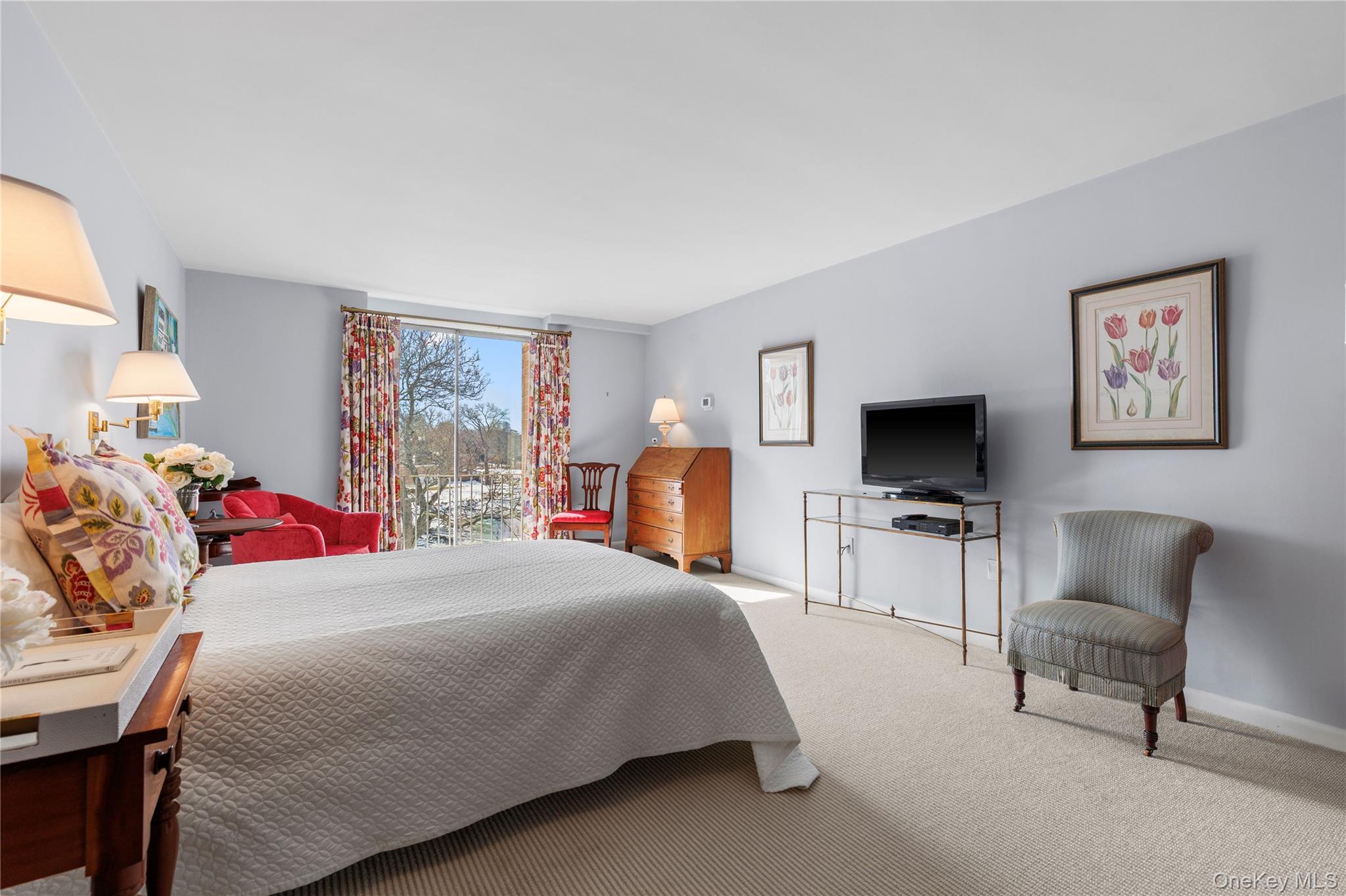 720 Milton Road, Unit SOUTH 3B Rye, NY 10580 - Photo 21 of 33 Offering south facing water views...