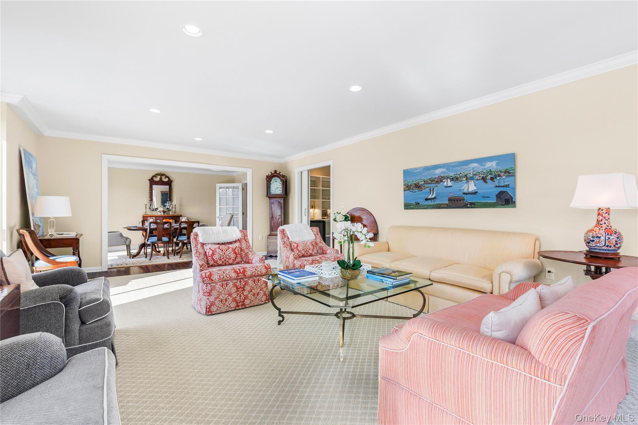 720 Milton Road, Unit SOUTH 3B Rye, NY 10580 - Photo 8 of 33 This spacious unit offers an open plan casual living room..