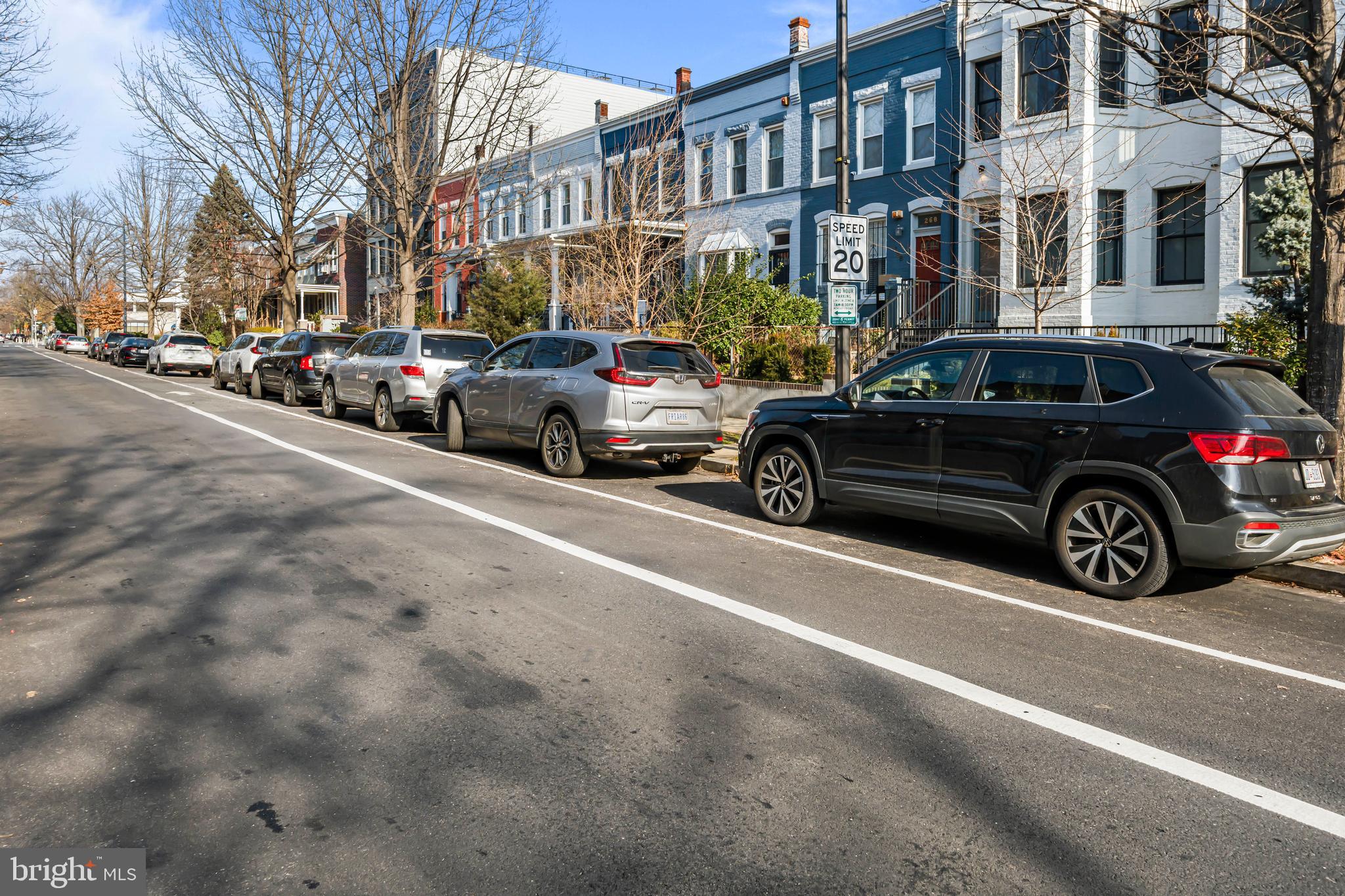 270 15th Street Southeast, Unit 301 Washington, DC 20003 - Photo 30 of 31 a car parked in front of a building