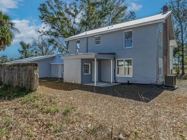 $199,900 | 510 West Ash Street, Perry, FL 32347