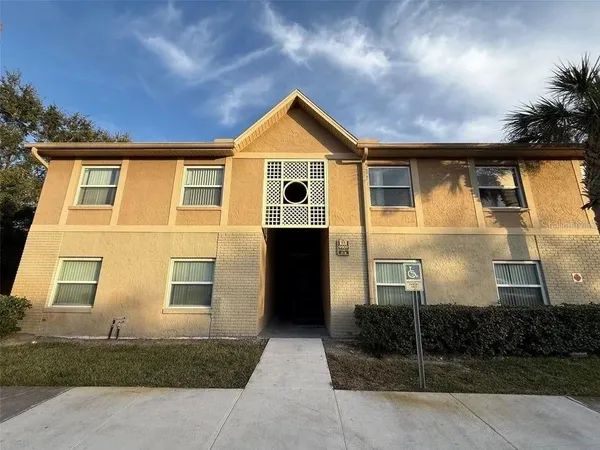 $1,600 | 9909 Sweepstakes Lane, Unit 4, Orlando, FL 32837