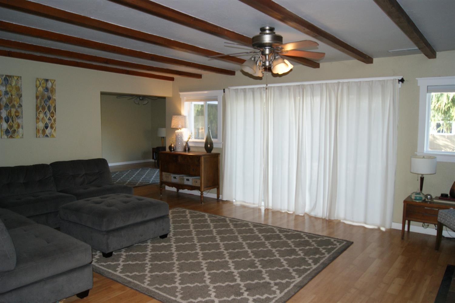2502 Reed Lane Medford, OR 97501 - Photo 8 of 21 Additional Photo