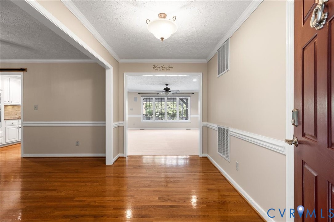 1437 Palmore Road Powhatan, VA 23139 - Photo 6 of 60