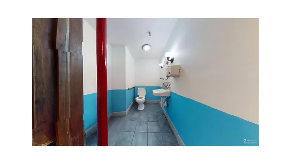 $16,000 | 45-44 Vernon Boulevard, Unit RETAIL | Long Island City