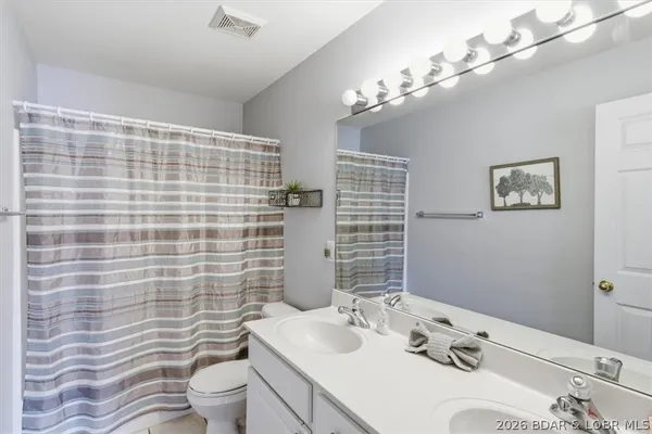 $420,000 | 626 Clearwater Drive, Unit 4H, Camdenton, MO 65020
