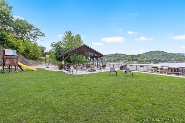 $420,000 | 626 Clearwater Drive, Unit 4H, Camdenton, MO 65020